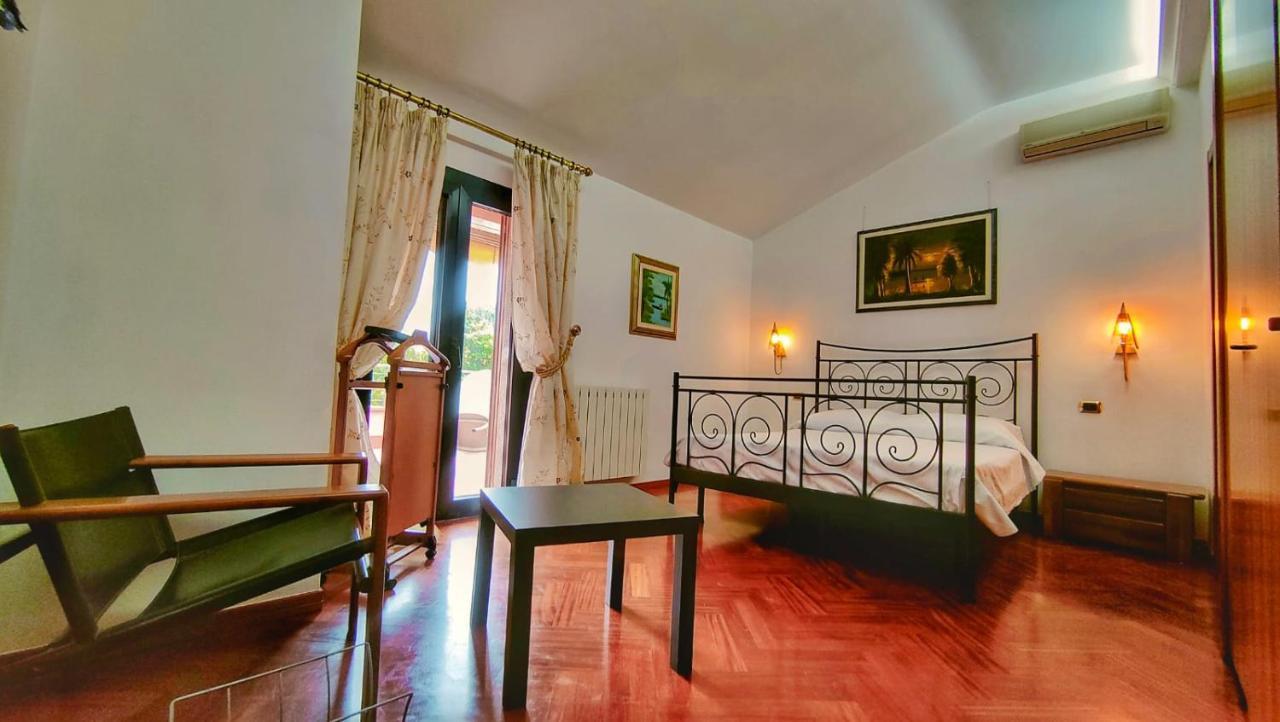 Villa Vella
